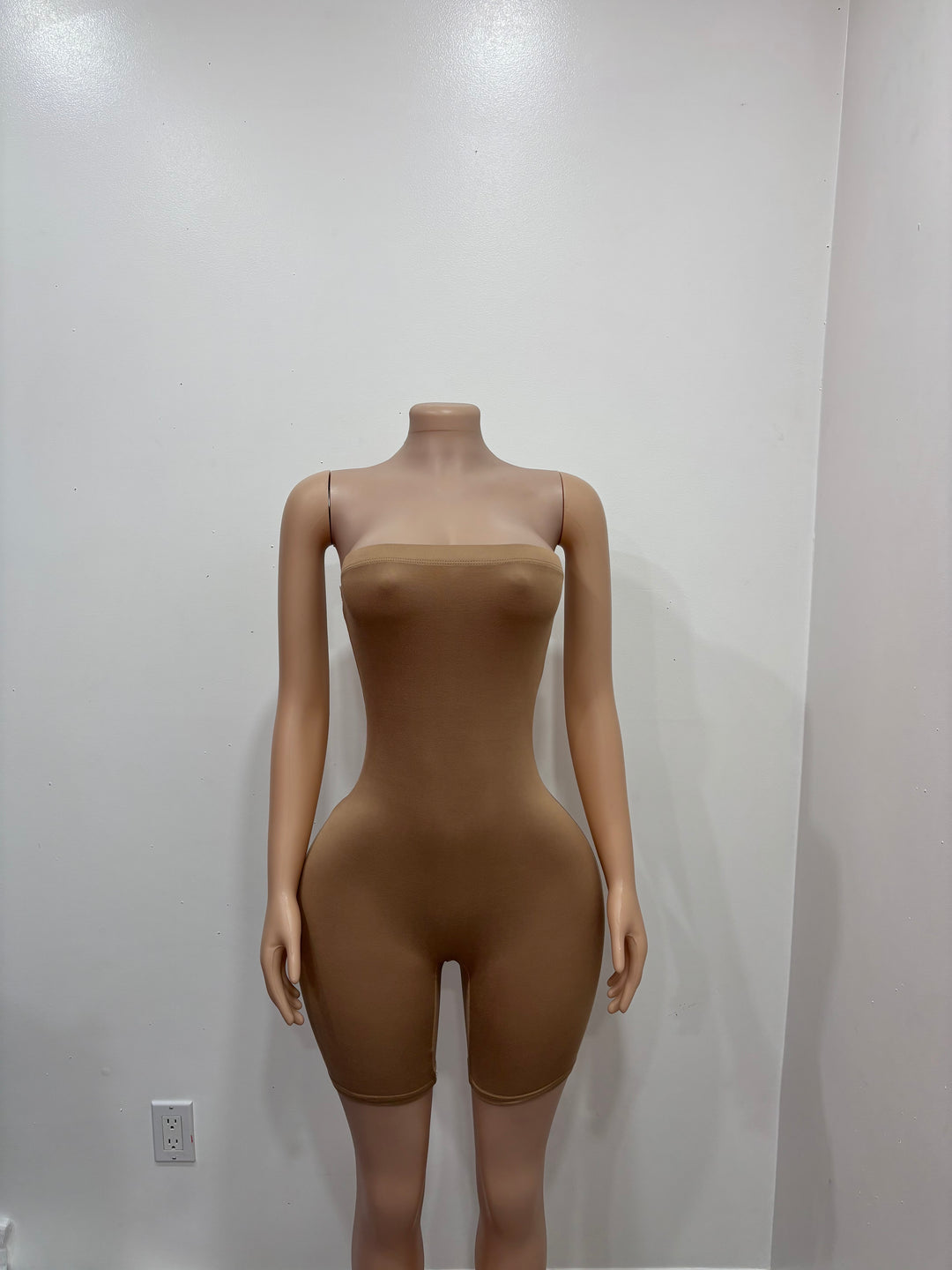 NUDE BAESICS TUBE ROMPER