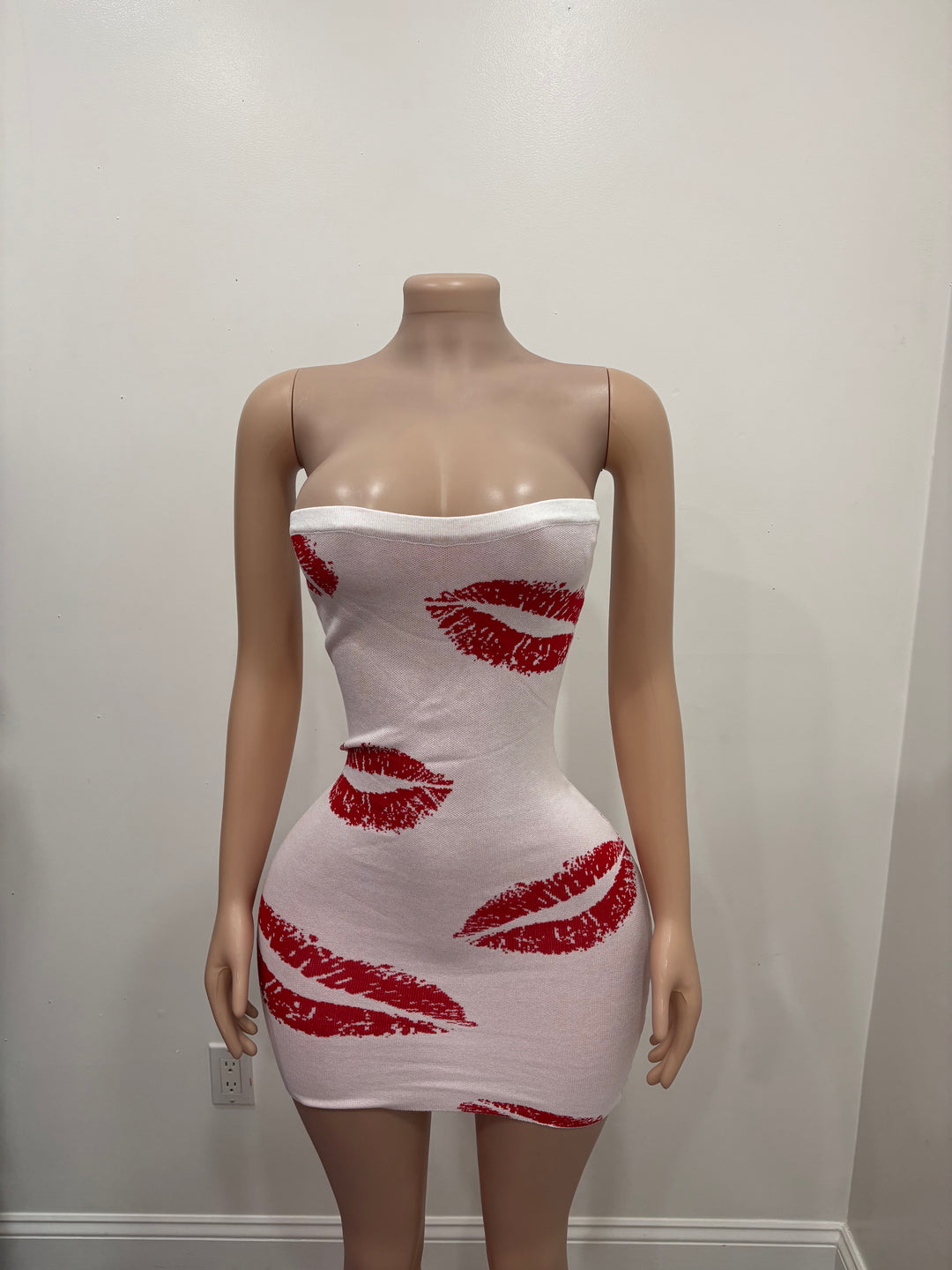 KISS ME DRESS
