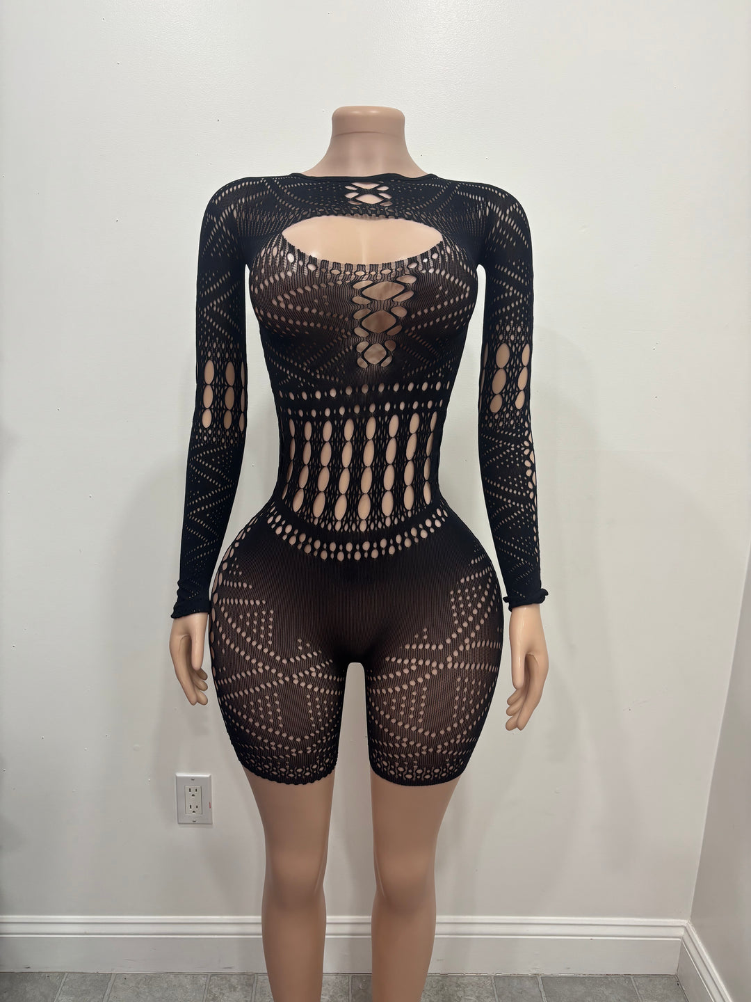 HERMOSA